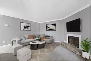 836 Lake Hollow Blvd, Marietta, GA 30064 - Photo 3