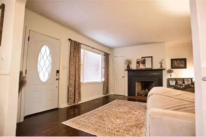 1037 S Madison Avenue S, Monroe, GA 30655 - Photo 7