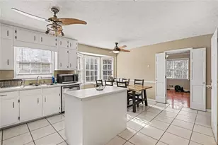 2645 5 Star Ct, Snellville, GA 30039 - Photo 11