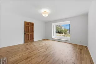 2413 Charleston Oaks Ln, Decatur, GA 30030 - Photo 7