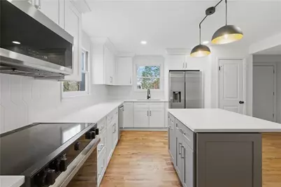 2413 Charleston Oaks Lane, Decatur, GA 30030 - Photo 17