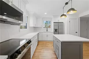 2413 Charleston Oaks Ln, Decatur, GA 30030 - Photo 17