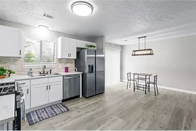 8160 Winewood Way, Riverdale, GA 30274 - Photo 7