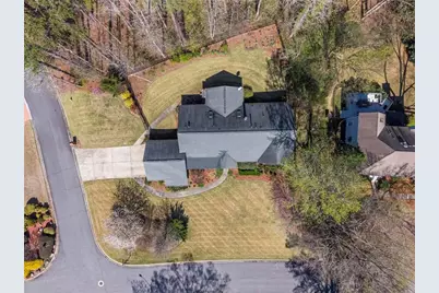 146 Lakeside Drive NW, Kennesaw, GA 30144 - Photo 29