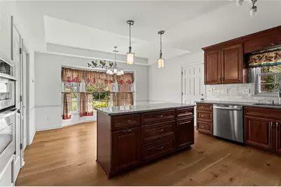 146 Lakeside Drive NW, Kennesaw, GA 30144 - Photo 11