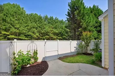 939 Pike Forest Drive, Lawrenceville, GA 30045 - Photo 15