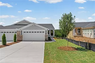 27 Village Dr, Dawsonville, GA 30534 - Photo 7