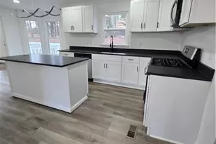 535 Woodrow Dr, Lawrenceville, GA 30043 - Photo 9