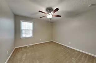 629 Driftwood Dr, Woodstock, GA 30189 - Photo 13