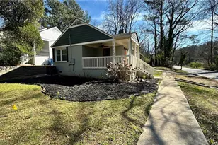 1770 Springview Rd NW, Atlanta, GA 30314 - Photo 3