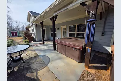 9530 Lee Circle, Gainesville, GA 30506 - Photo 7