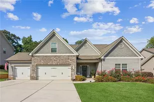 221 Charlotte Dr, Hoschton, GA 30548 - Photo 1