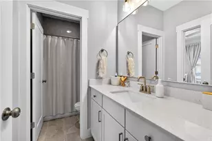 805 Castile Ln, Woodstock, GA 30188 - Photo 33