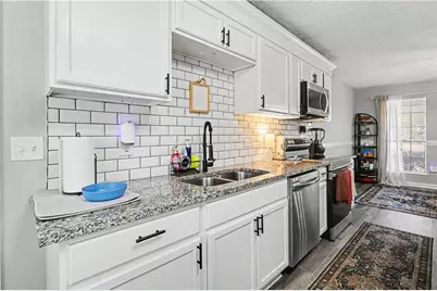 8059 Cedar Creek Ridge, Riverdale, GA 30274 - Photo 19