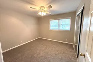 558 Dorsey Cir SW, Lilburn, GA 30047 - Photo 15