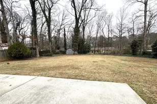 558 Dorsey Cir SW, Lilburn, GA 30047 - Photo 21