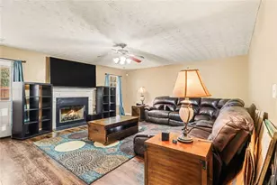 5759 Shoals Pl Trail, Atlanta, GA 30349 - Photo 15