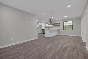 8949 Raven Dr, Jonesboro, GA 30238 - Photo 3