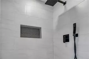 8949 Raven Dr, Jonesboro, GA 30238 - Photo 17