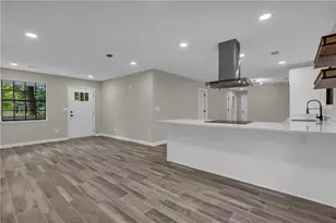 8949 Raven Dr, Jonesboro, GA 30238 - Photo 9