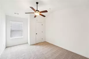 1921 Paxton Ridge Ct, Lilburn, GA 30047 - Photo 27