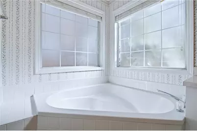 190 Cambridge Way, Covington, GA 30016 - Photo 23