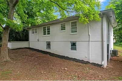 2683 Rockcliff Road SE, Atlanta, GA 30316 - Photo 9