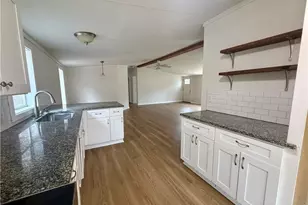 56 Tallahatchee Dr, Carrollton, GA 30116 - Photo 3