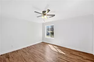 3074 Hidden Lake Dr, Duluth, GA 30096 - Photo 19