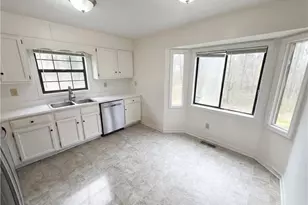 4400 Red Cedar Ct, Stone Mountain, GA 30083 - Photo 9