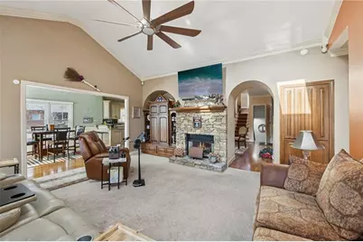 4208 Edgeworth Drive, Flowery Branch, GA 30542 - Photo 7