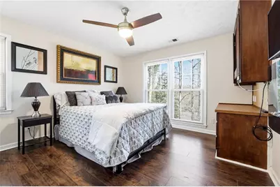 5027 Castlewood Drive SW, Lilburn, GA 30047 - Photo 29