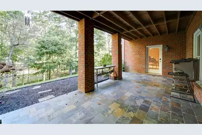 5580 Point West Drive, Oakwood, GA 30566 - Photo 37