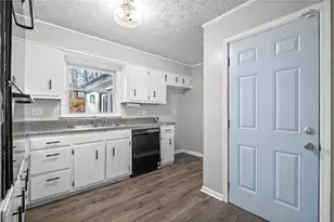 406 Marty Ln, Dallas, GA 30132 - Photo 9