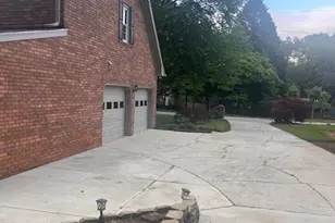 871 Cedar Trce SW, Lilburn, GA 30047 - Photo 39