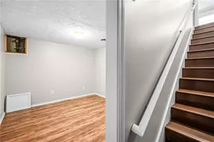 812 Deep Lake Dr NW, Kennesaw, GA 30144 - Photo 35