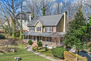 812 Deep Lake Dr NW, Kennesaw, GA 30144 - Photo 3