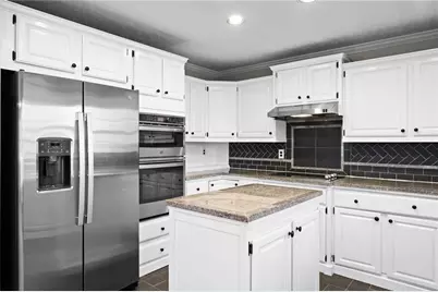 812 Deep Lake Drive NW, Kennesaw, GA 30144 - Photo 19