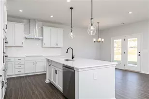 1370 Jordan Brook Dr, Lawrenceville, GA 30043 - Photo 9