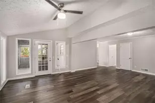 3745 Londonderry Ct, Stonecrest, GA 30038 - Photo 17