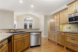 1307 Amberwood Dr, Woodstock, GA 30189 - Photo 15