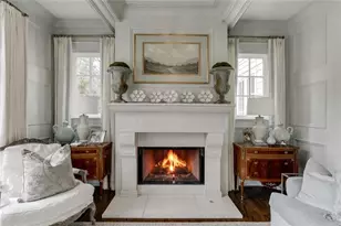 923 Little Darby Ln, Suwanee, GA 30024 - Photo 7