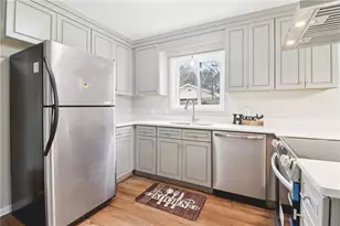 152 Club Cir, Stockbridge, GA 30281 - Photo 11