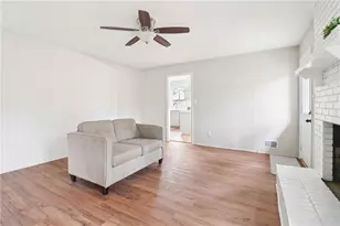 152 Club Cir, Stockbridge, GA 30281 - Photo 7