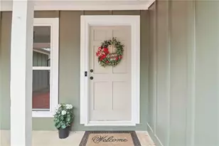 152 Club Cir, Stockbridge, GA 30281 - Photo 3