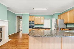 6395 Bannerhorn Run, Alpharetta, GA 30005 - Photo 3