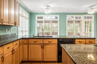 6395 Bannerhorn Run, Alpharetta, GA 30005 - Photo 5