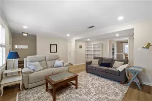 3405 Ashwood Ln, Atlanta, GA 30341 - Photo 3