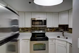 2870 Pharr Ct South NW, Atlanta, GA 30305 - Photo 13