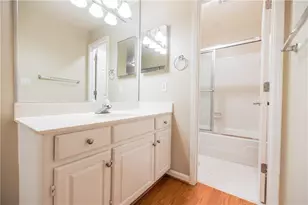 28207 Plantation Dr NE, Atlanta, GA 30324 - Photo 21